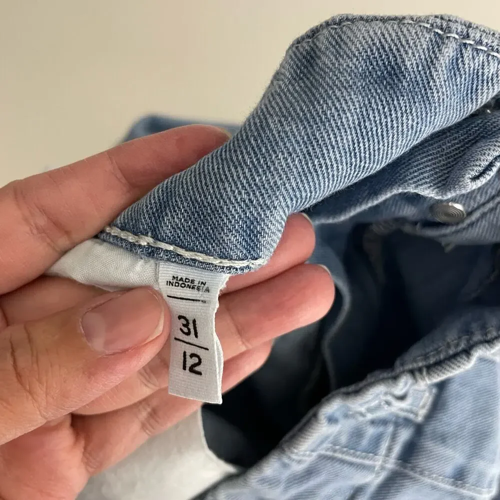 Loft High-Waisted Wide Leg Jean Size 31/12